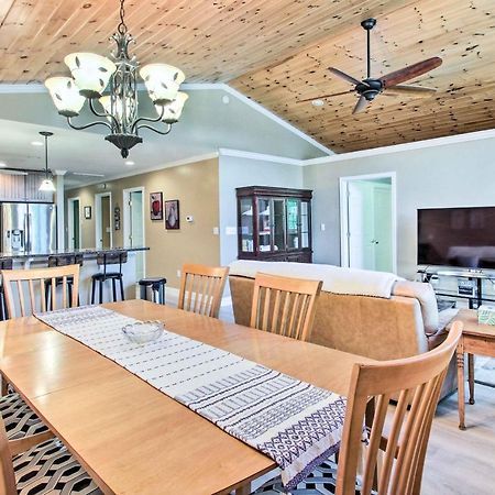 Readfield Retreat With Lake Maranacook Views! Exterior foto
